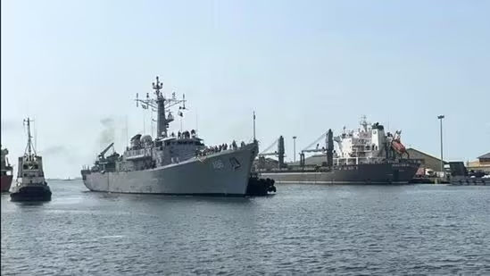 Indian Navy Recruitment 2025: Apply for 270 SSC Officer posts, direct link here